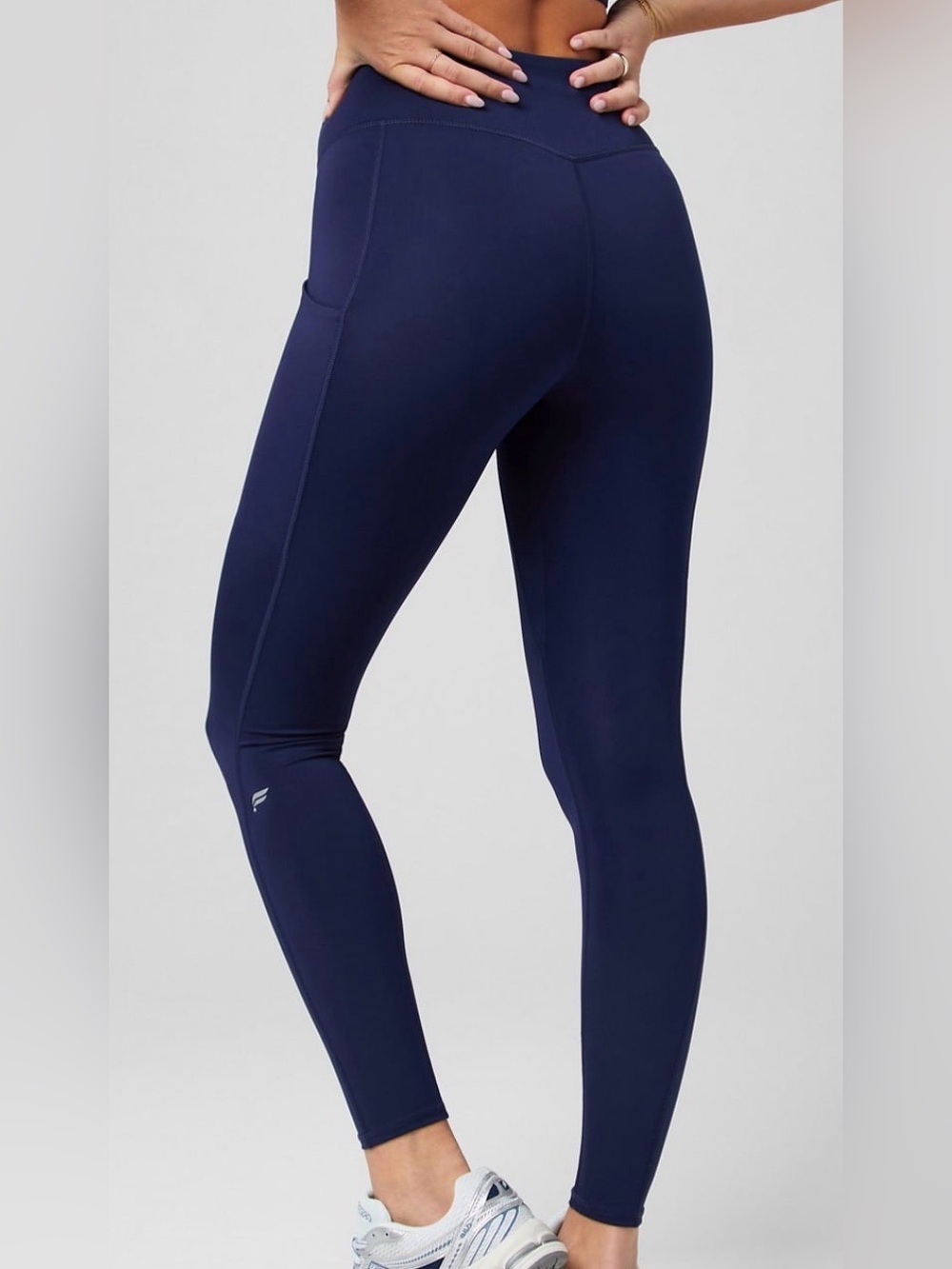 Fabletics Motion 365 Medium 8 Navy High-Waist Pocket Leggings💎EUC! Retail $85